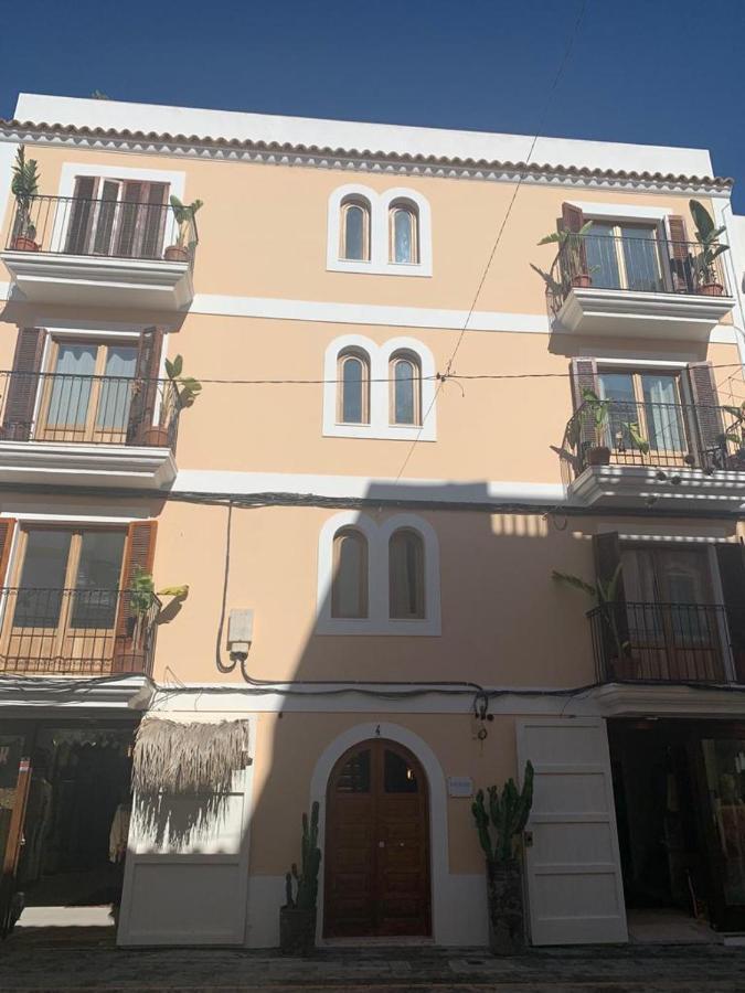 13 Love Lives In Ibiza Exterior foto